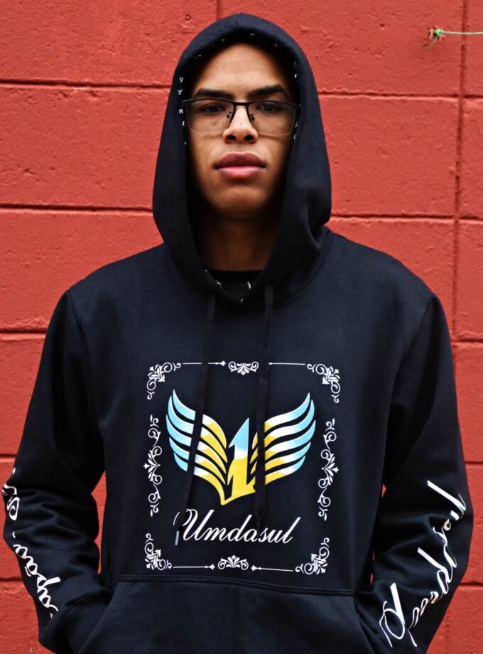 Blusa - Dêgrade com Capuz