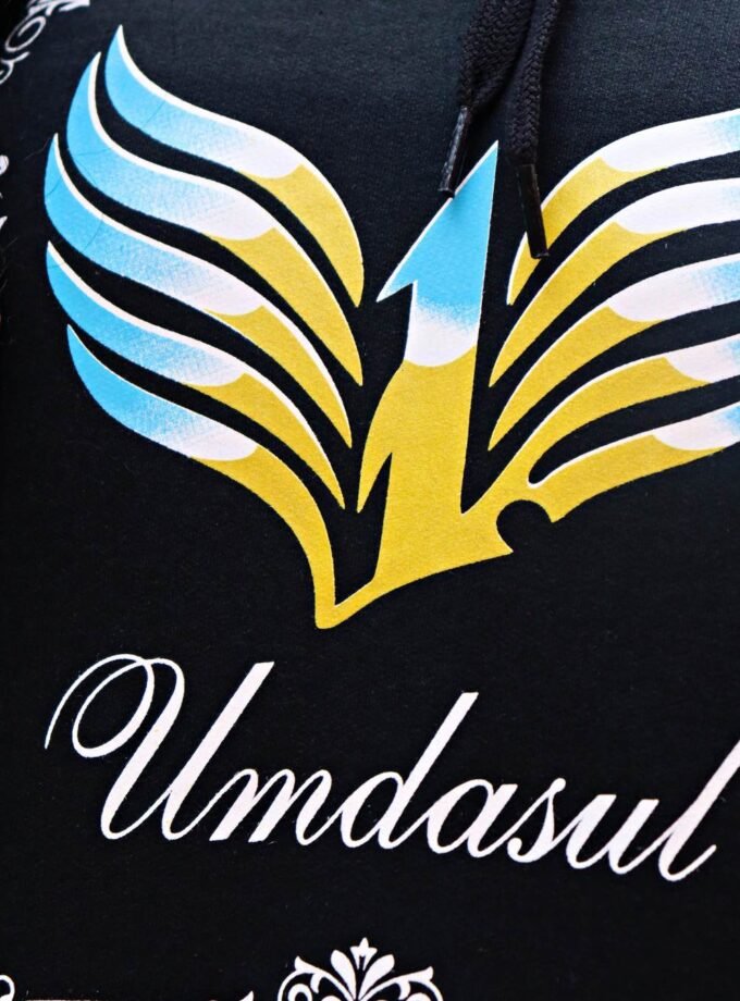 Blusa - Dêgrade com Capuz