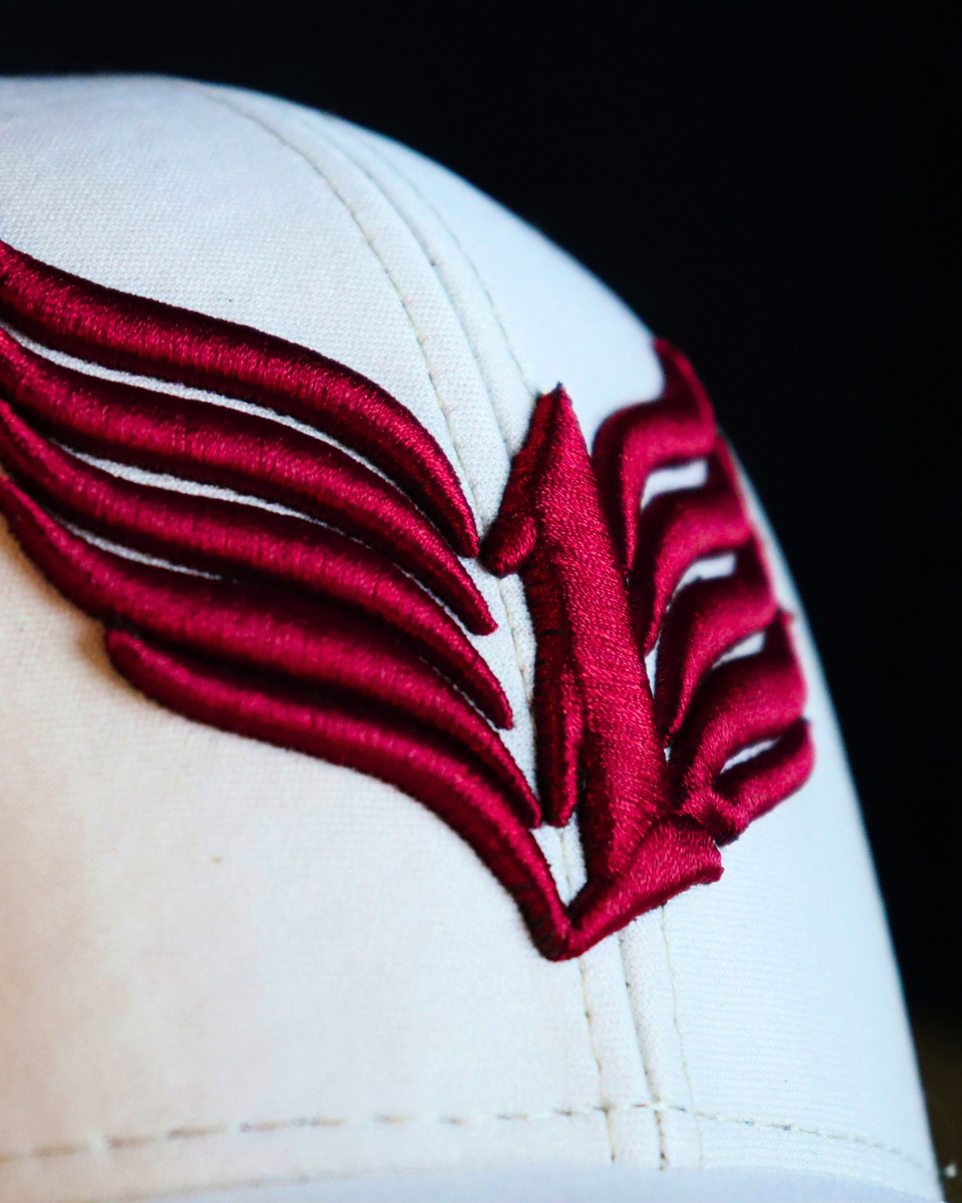 Boné Clássico - Creme e Vinho - Imagem 3