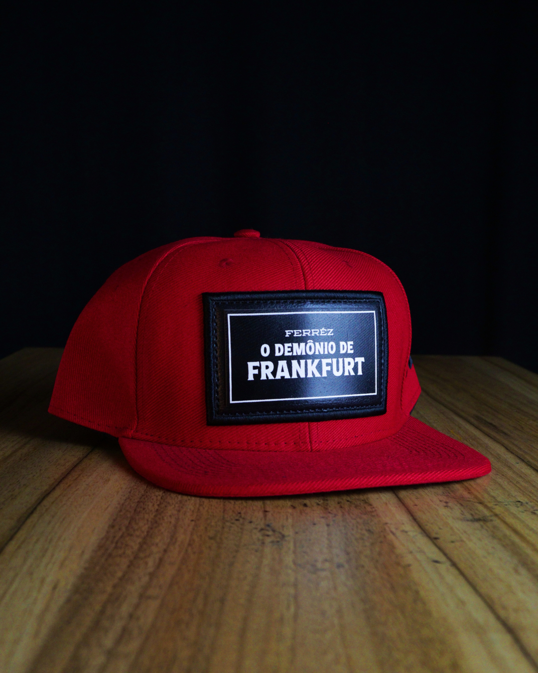 Boné Demônio de Frankfurt - Vermelho