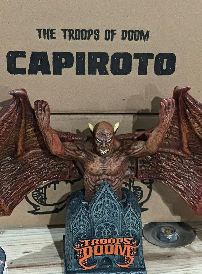 Capiroto - Versão Crua. Pintada por Xumbrega.artv